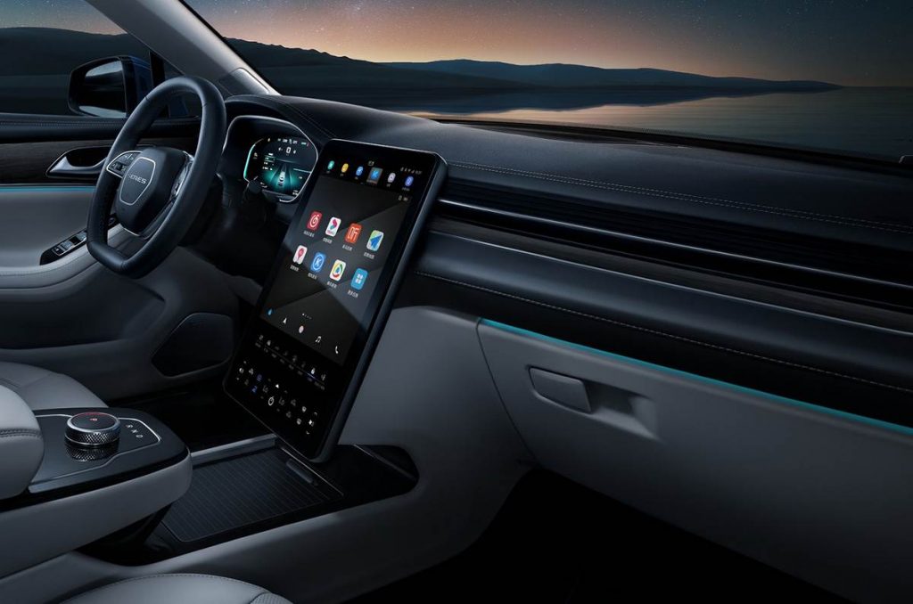 2021 Huawei SERES SF5 SUV interior