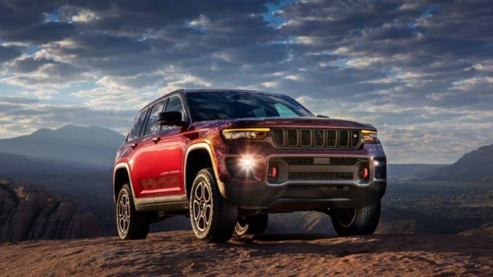 2022 India-Bound Jeep Grand Cherokee revealed